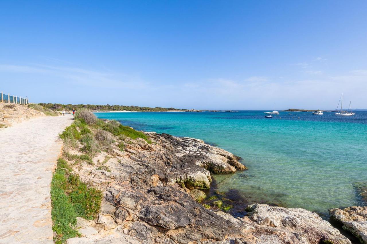 Ses Salines Cottage With Private Pool And Barbecue Bagian luar foto